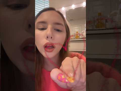 asmr drawing on your face ❤️ #asmrcommunity #asmrtingles #asmrsounds #asmrshorts #asmrdrawing