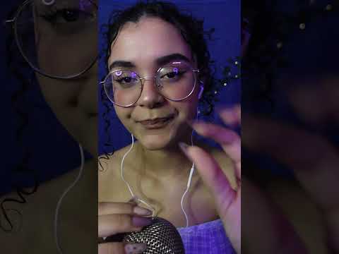 ASMR- Unha no microfone
