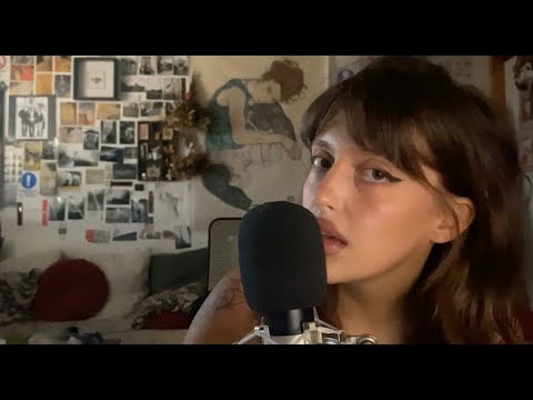 ASMR WHISPERING ITA sussurri per farti dormire😴💤vi racconto la mia esperienza scolastica📚