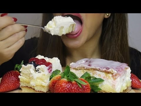 ASMR CREAM CAKE / STRAWBERRIES / NAPOLEON CAKE / no talking / CREMA ASMR #asmr #mukbang #creamcake