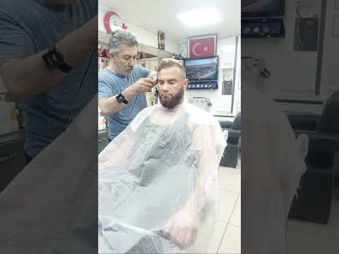 ASMR MASSAGE WITH TURKISH BARBER MUNUR ONKAN . BODY MASSAGE AND CARE