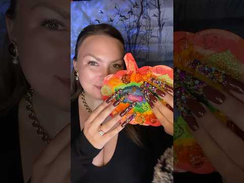 #asmr #crafts #halloween #fall #bestlifebybrooke #art #tapping #sleepaid #relaxing #artwork #craft