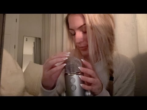 ASMR my first time trying mic scratching + whisper ramble and mouth sounds 💭