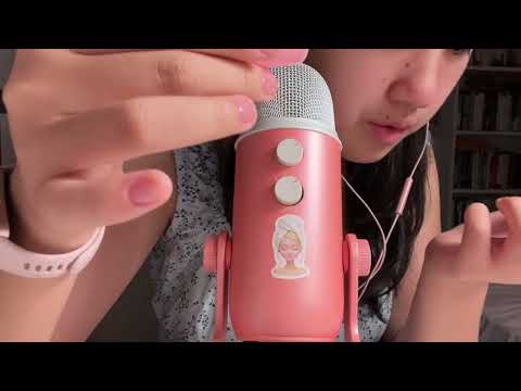 ASMR Painting my nails!!!(very relaxing)