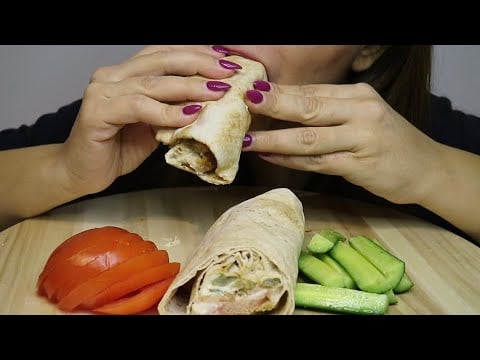 ASMR FALAFEL SANDWICH / CUCUMBER / TOMATO / no talking / CREMA ASMR #asmr #mukbang #falafel #food