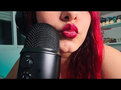 ASMR✨TE LLENO LA CARITA DE BESOS Y TE CONSIENTO CON BROCHAS 🌸 PARA QUE DESCANSES ✨
