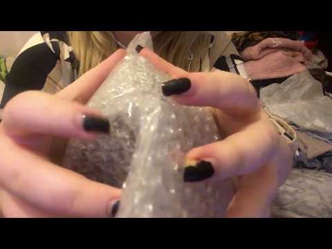 ASMR Bubble Wrap ❤ Plastic On Mic ❤ Ear To Ear Crinkles ❤ No Talking