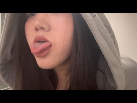 Asmr lens licking
