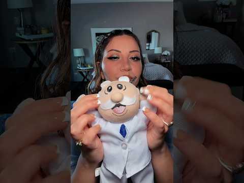 ASMR Massage on Dr. Simi 🇲🇽 #asmr #asmrsounds #asmrvideo #drsimi #asmrshorts #asmrtriggers