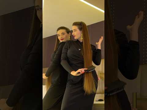 Twin sister in the mirror 😅 #recordingasmr #longhairvideo #ingashasmr❤️
