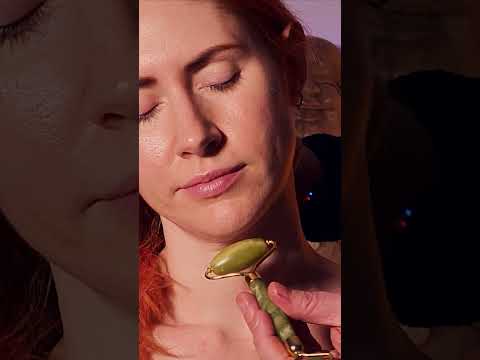 Slow Jade Roller Massage for Pure Calm