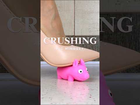 High Heels Crushing Things: Pea vs. Pig! Oddly Satisfying! ASMR