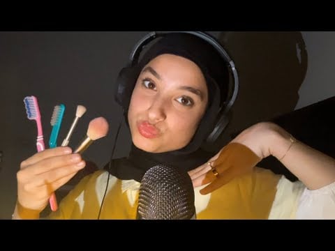 ASMR Fast and Aggressive Mic Brushing & Rambles (mouth sounds, gum chewing,mic triggers,hand sounds)