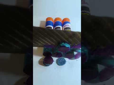 Cut the glue ASMR