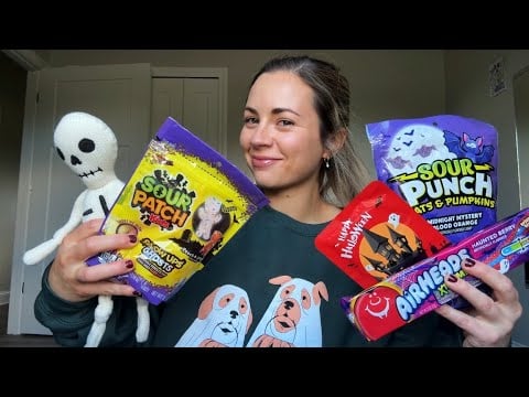 ASMR | BFF Gives You a Spooky Basket 🎃👻 (Roleplay)