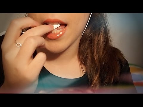 ASMR Chewing gum / mascando chicle (goma)