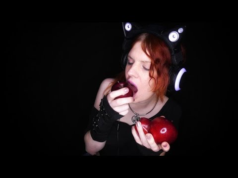 ASMR | Crunchy Dark Red Apples (No Talking) | Eating Sounds