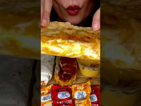 NEW TACO BELL CANTINA CHICKEN TACO #asmr #foodasmr #fastfood