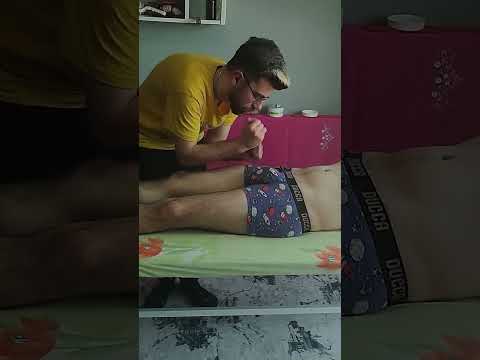MANIPULATE TECHNIQUES THAT INCREDIBLY RELAX THE QUADRICEPS MUSCLES #massage #satisfying #asmr #short