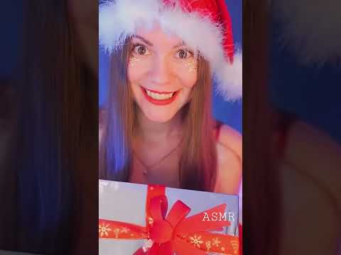 АСМР новогодний подарок  🎁 ASMR New Year's gift #asmr #shorts #асмр #visualasmr