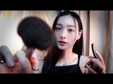 ASMR(Sub) 츤데레 친언니가 메이크업 해줄게 가만히 있어~(좋게 말 할때..)| Cold but softy sister will do your makeup for you