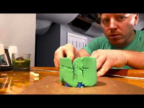 ASMR with kinetic sand￼