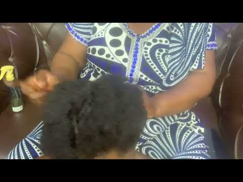 ASMR✨MOM DOES ASMR SCRATCHING ON MY BROTHERS HAIR WHILE SHE CHEW GUM