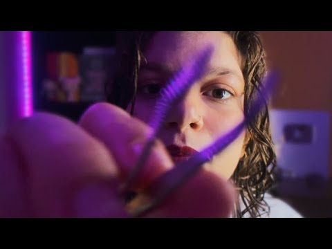 ASMR DEPILANDO SEUS PÊLOS FACIAIS