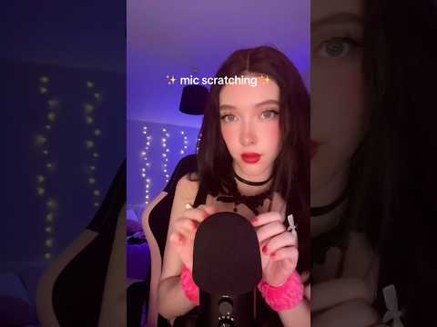 ASMR girl does mic scratchies ♡ #asmr