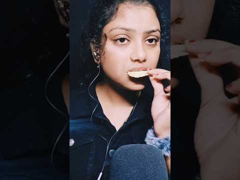 ASMR Chips Eating #asmrshraboni #asmr #shorts