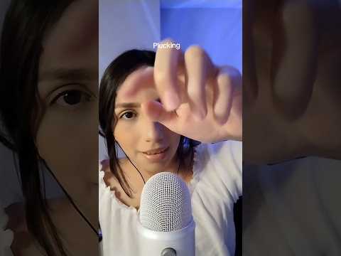 Trigger Plucking ASMR