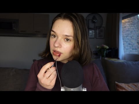 ASMR lipgloss & lipstick application 💄 close up mouth sounds