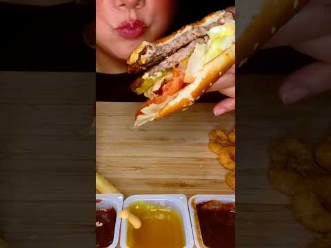 BURGER KING DOUBLE WHOPPER #asmr #burger #burgerking #food #eat