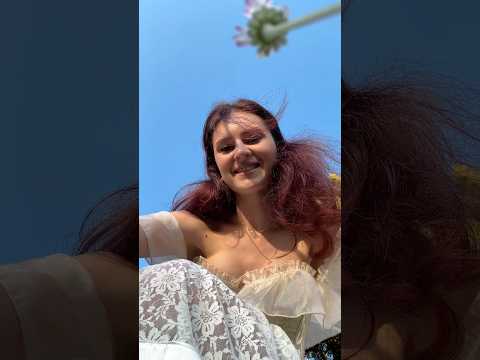 ASMR: scratching in giardino 🌳