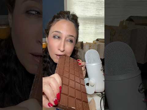 Chocolate #mukbang #asmr #eatingshow #eatingsounds #eatingchocolate