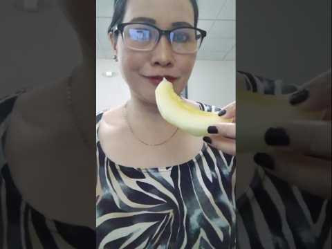 ONE TIME BITE SWEET AND JUICY MELON #everyone #mukbang #shortsfeed #onebite #challenge