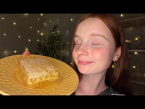 ASMR Eating Honeycomb 🐝🍯