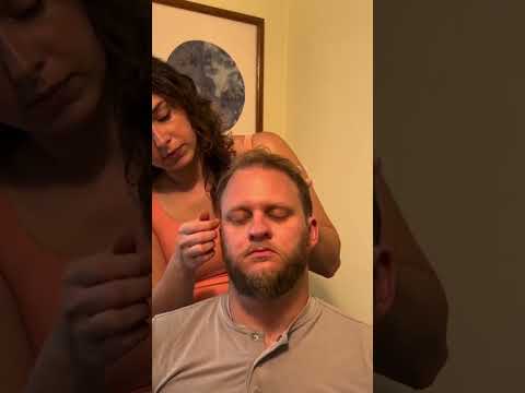 ASMR Hair Pulling Head Massage #asmr #realpersonasmr #scalpmassage #asmrheadmassage #relaxing