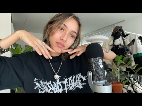 ASMR ☆ Q&A (whispers// name, pet rats, more)