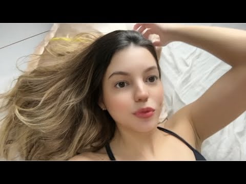 ASMR SENDO SUA NAMORADA POR UM DIA 