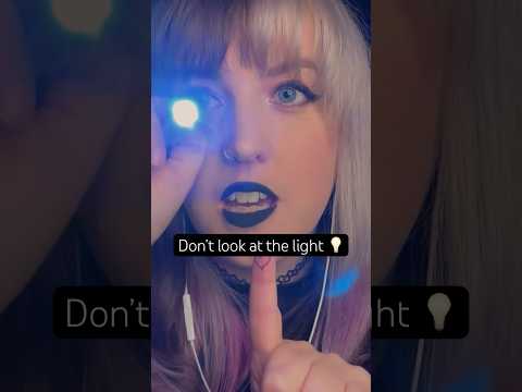 DON’T LOOK AT THE LIGHT 💡 [ASMR]