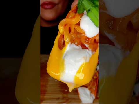 SPICY BULDAK TACOS #asmr #buldak #tacos #homemade #crunchy #mukbang #cheesy