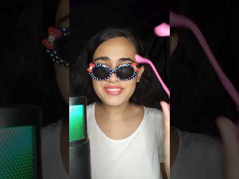 ASMR TAPPING E TRIGGERS EM 1 MINUTO #tapping#asmr #shotr#viralvideo#video#sonsdeboca #fyy#asmrshort