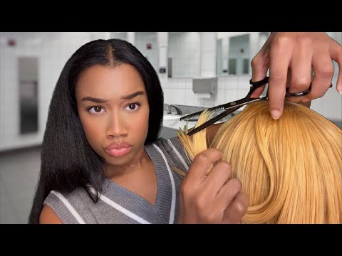 ASMR Giving You a $1 Haircut In The School Bathroom *I’m a Scammer 💵✂️ ASMR Haircut Role-play 