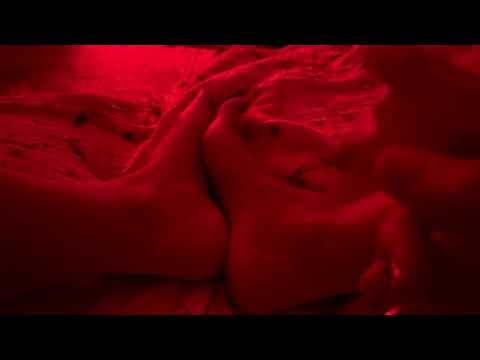 ASMR hot feet