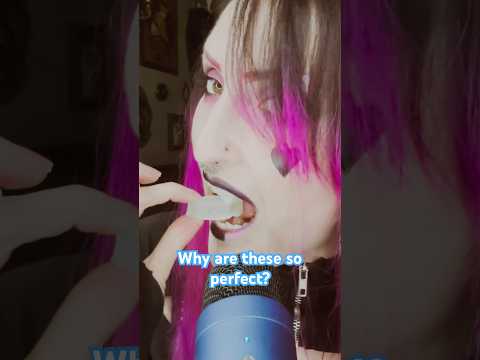 🦋THE CRUNCH IS SO GOOD pt8🦋 #asmr #asmrcrunch #silkygem #asmrfood #asmr candy #asmreating