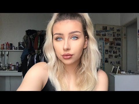 ASMR MAKEUP TUTORIAL - tapping , whispering , tongue clicking