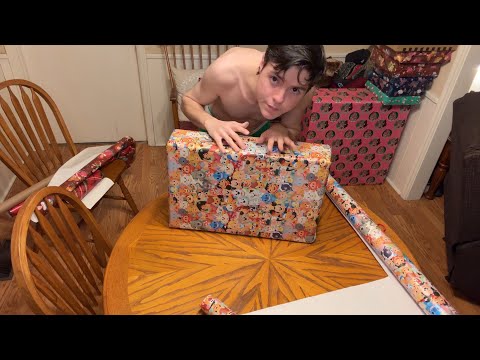 ASMR - Wrapping Presents