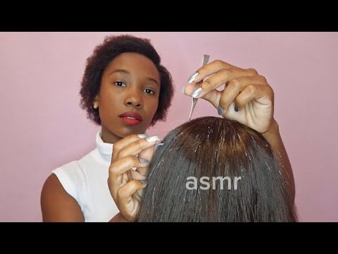 ASMR ROLEPLAY - TIRANDO FIOS BRANCOS DO SEU CABELO COM A PINÇA (caseirinho com voz suave)