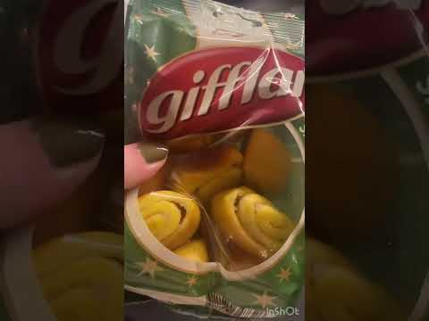 Jag kan inte fatta att det är 20 december redan. 😍 Det här kaffet var skumt rökigt. #asmr